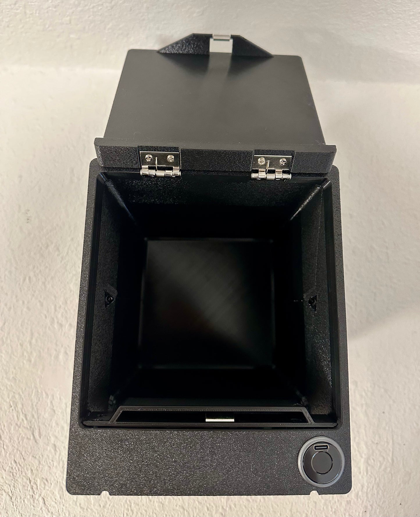 2023/2024 Rivian R1T/R1S Center console lockbox